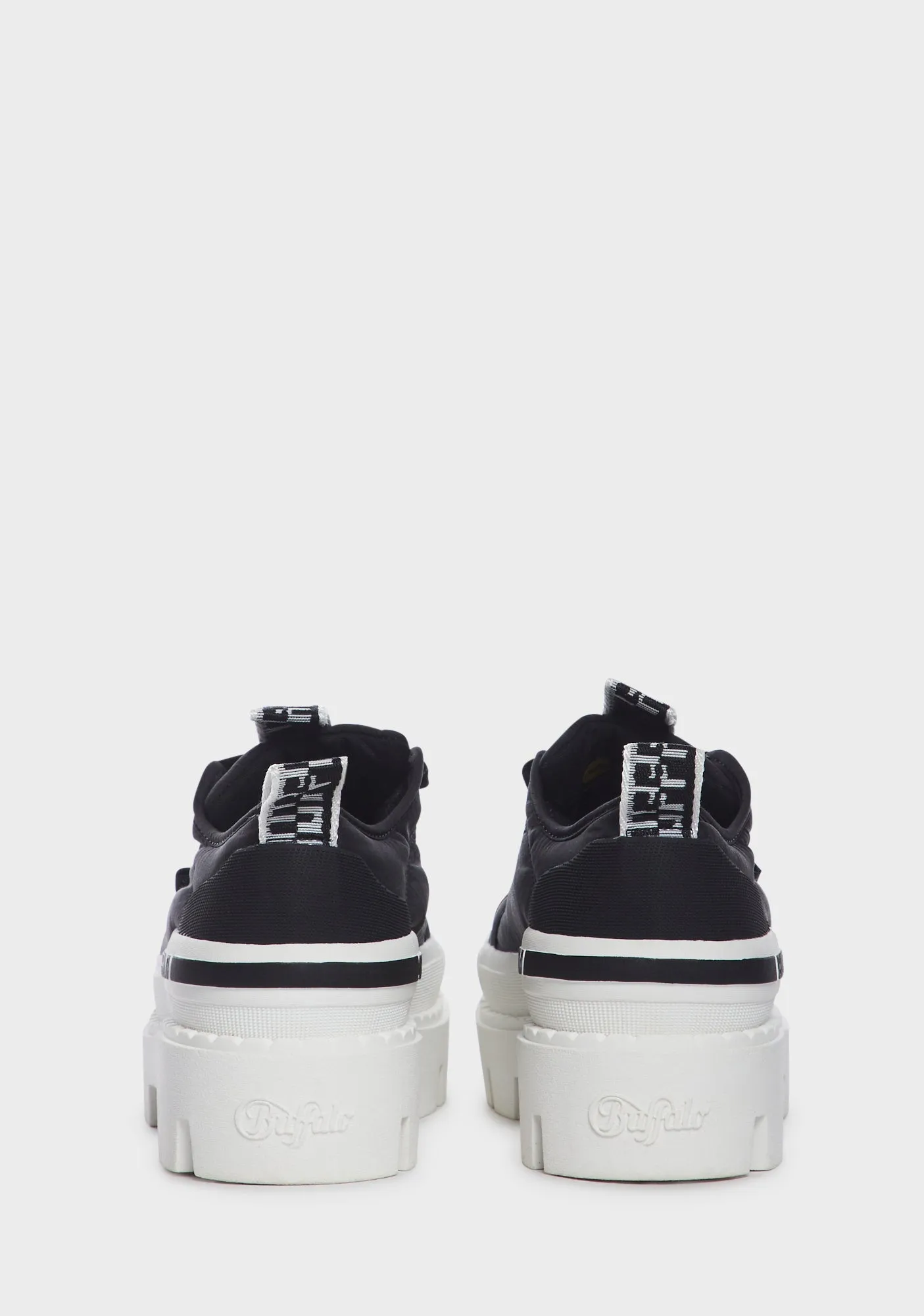 Black Raven Lo Platform Sneakers-