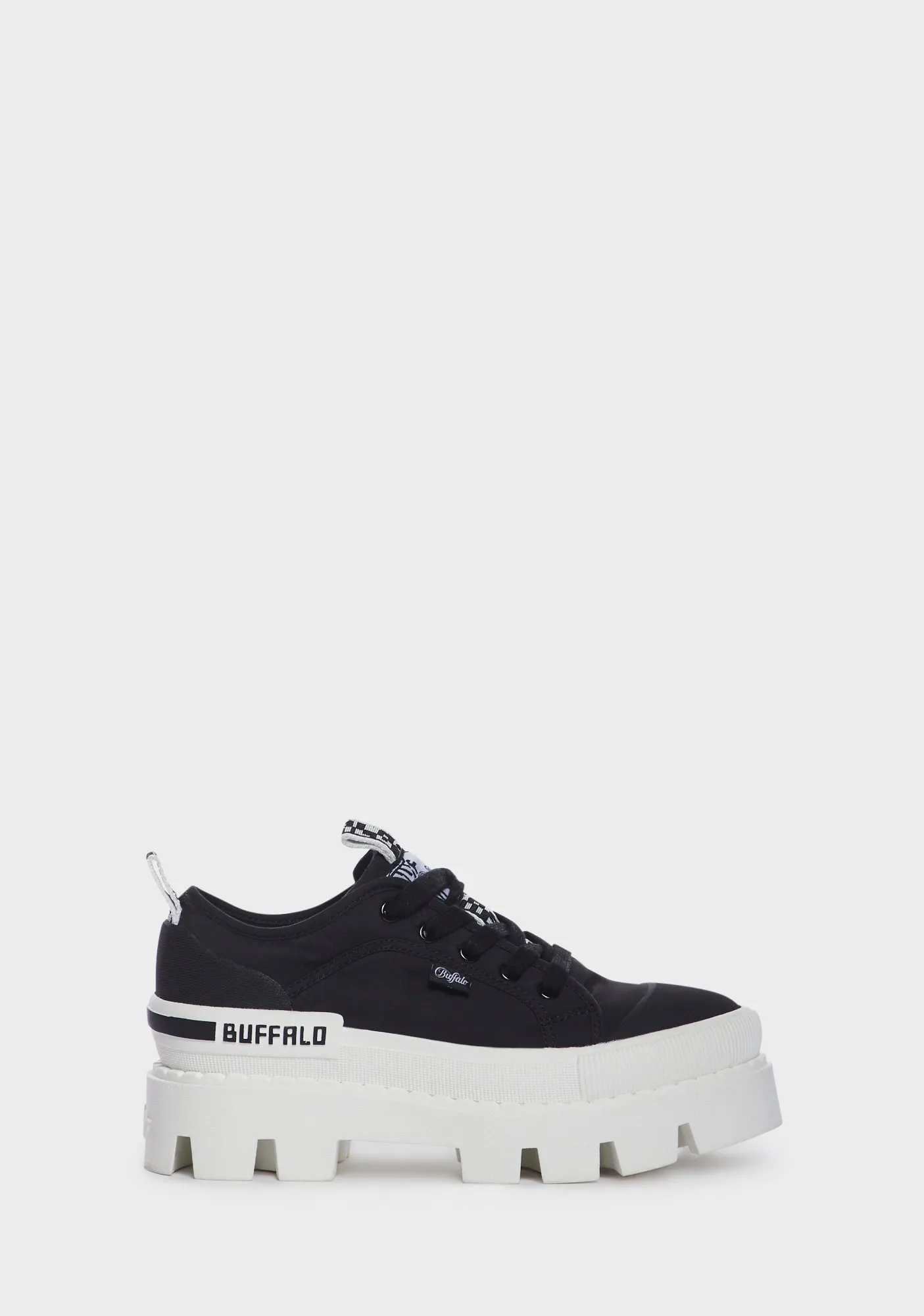 Black Raven Lo Platform Sneakers-