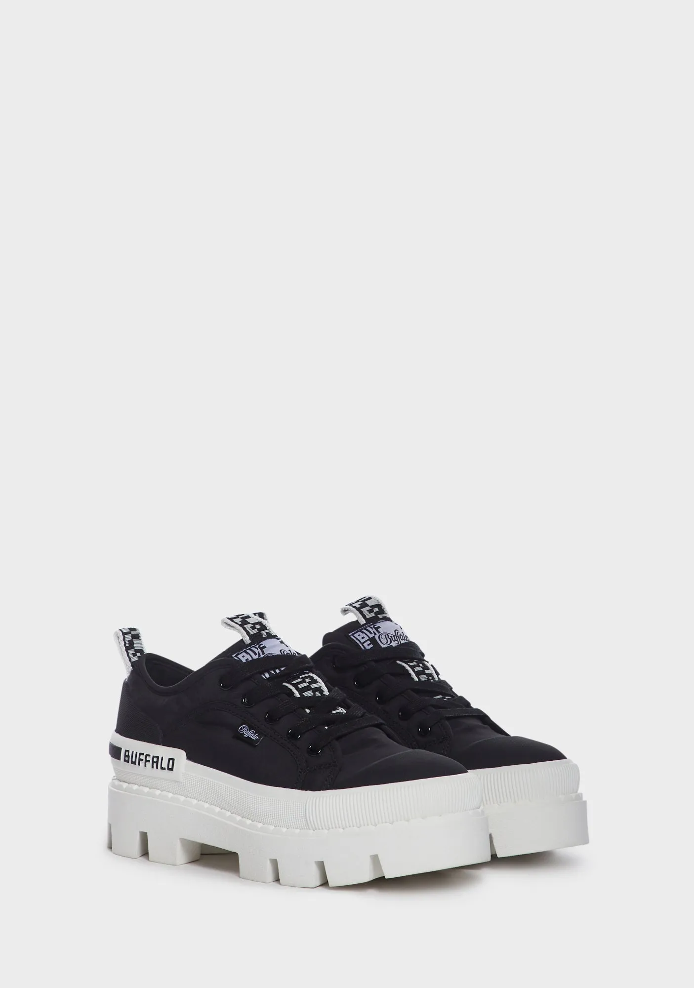 Black Raven Lo Platform Sneakers-