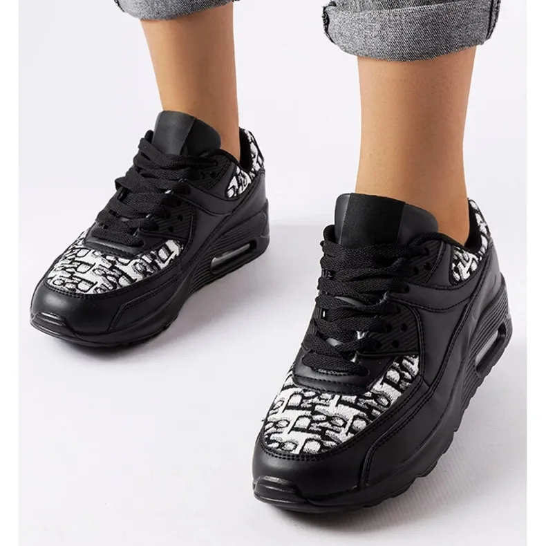 Black sneakers with a patterned insert from Brattiro