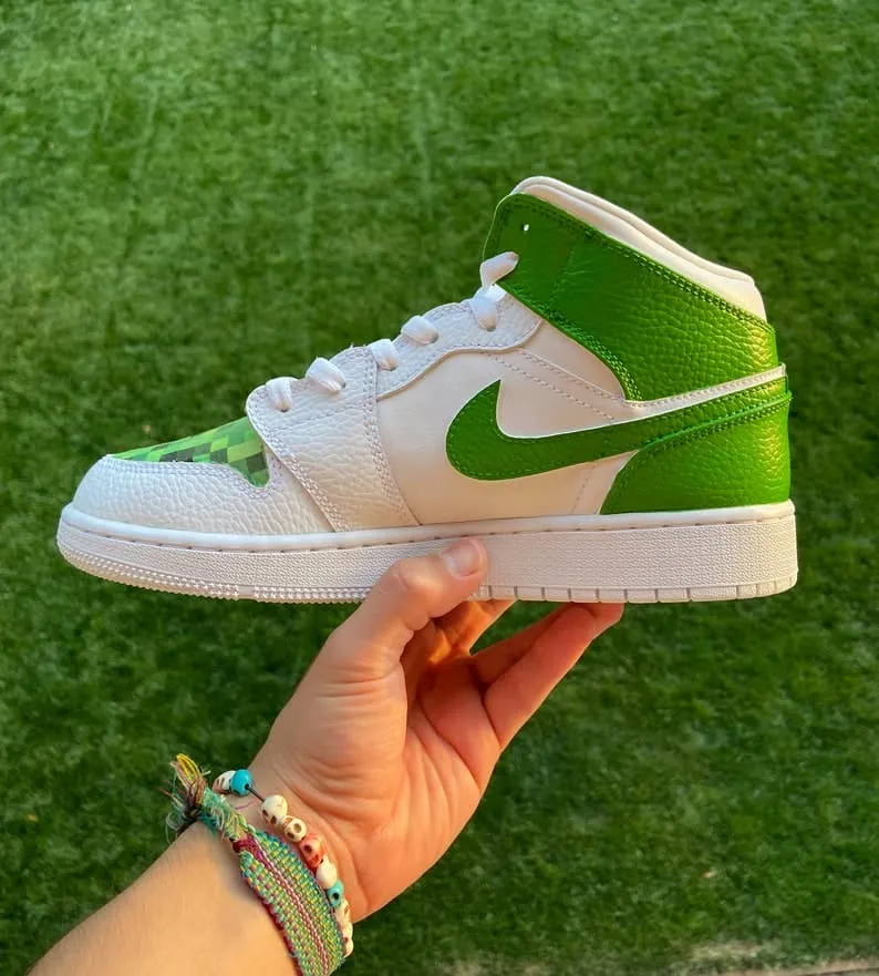 Custom Nike Air Jordan 1 Minecraft