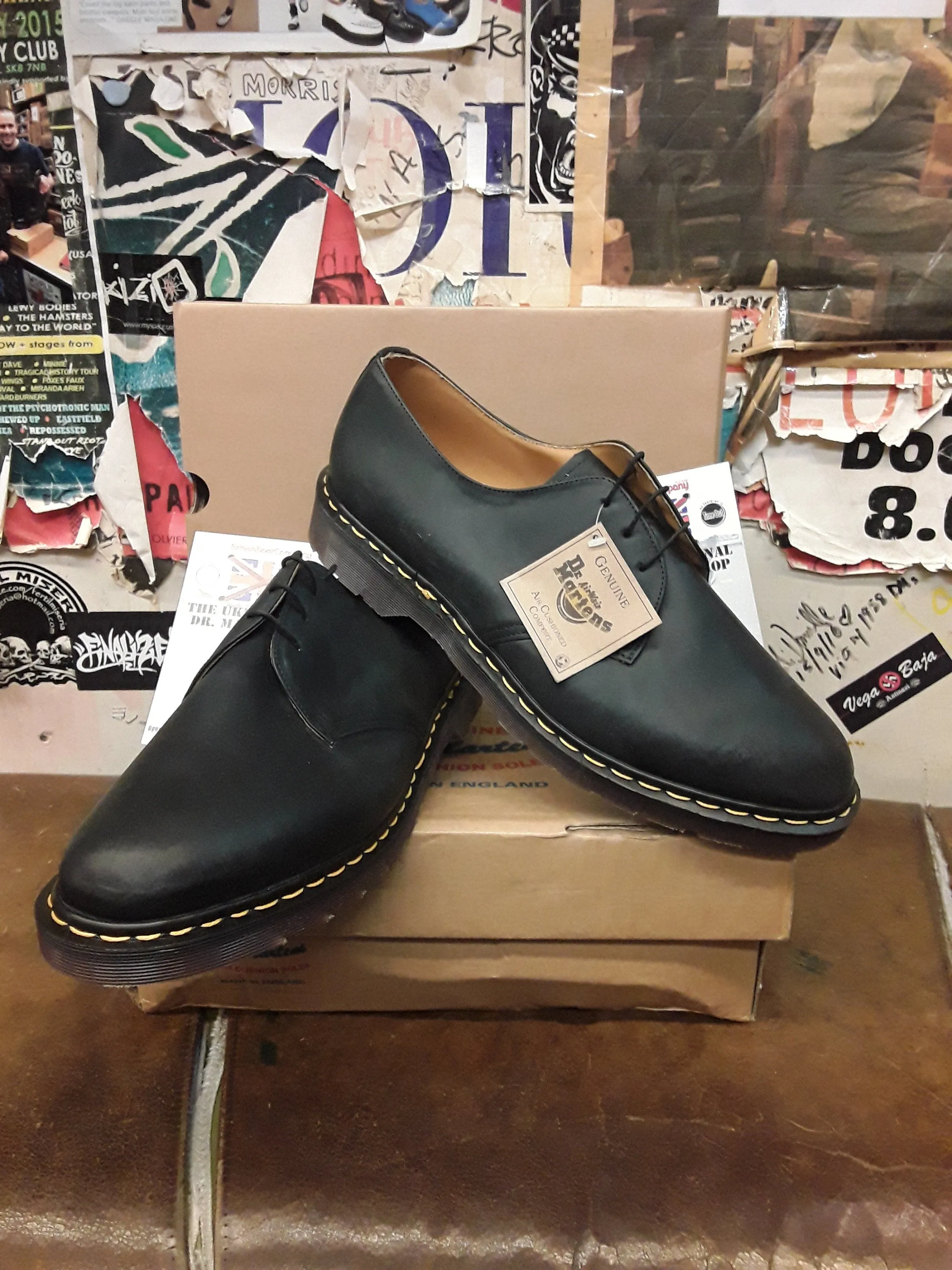 Dr Martens 1461z Black Greasy Made in England  Size 14