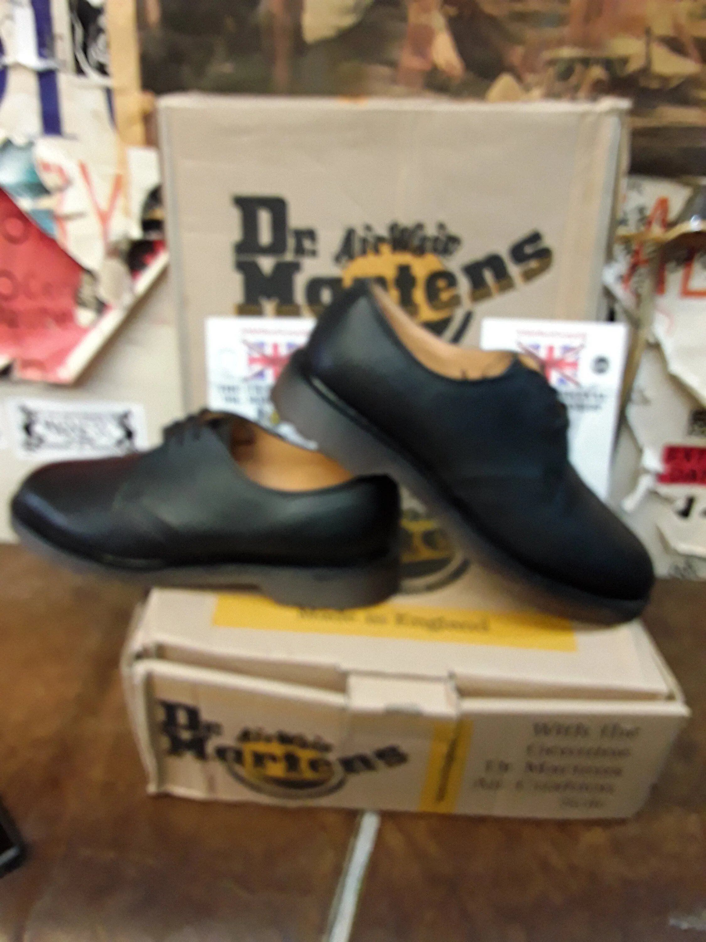 Dr Martens 1484 Black Waxy Shoe Made in England Size 7.5