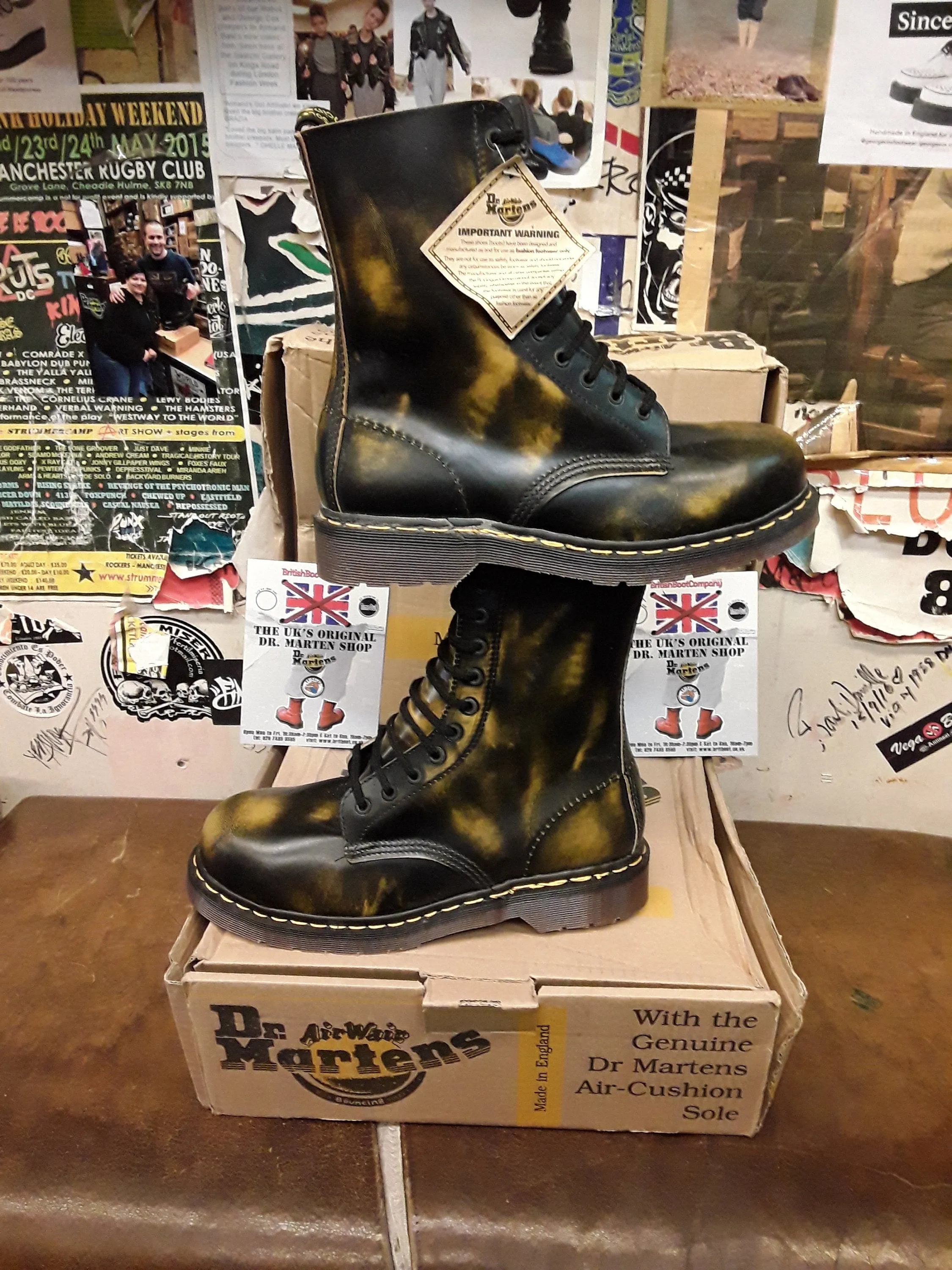 Dr Martens 1919 Yellow Rub Off 10 Hole Made in England Size 8