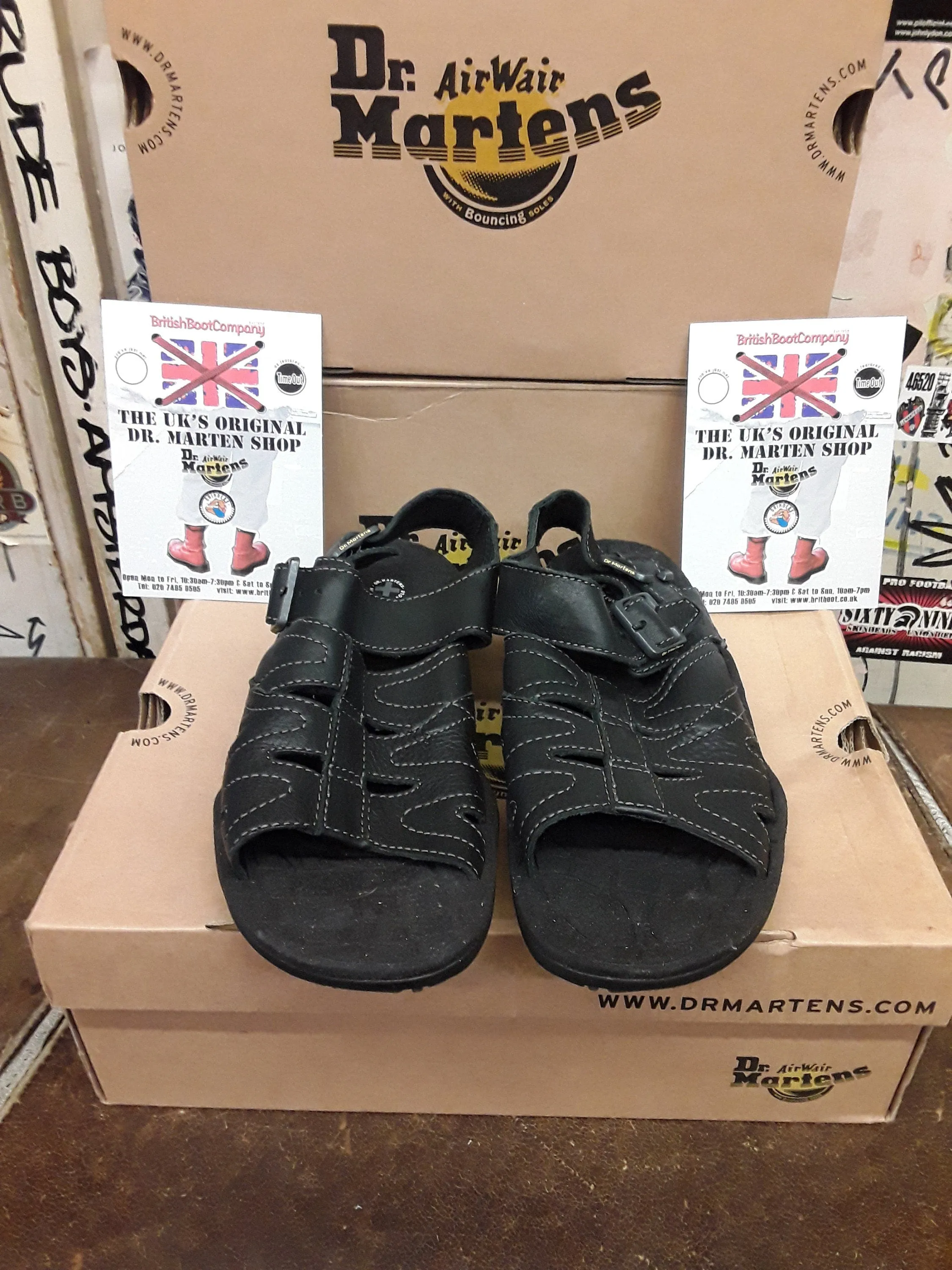 Dr Martens 8b27 Black Sandal Size 7