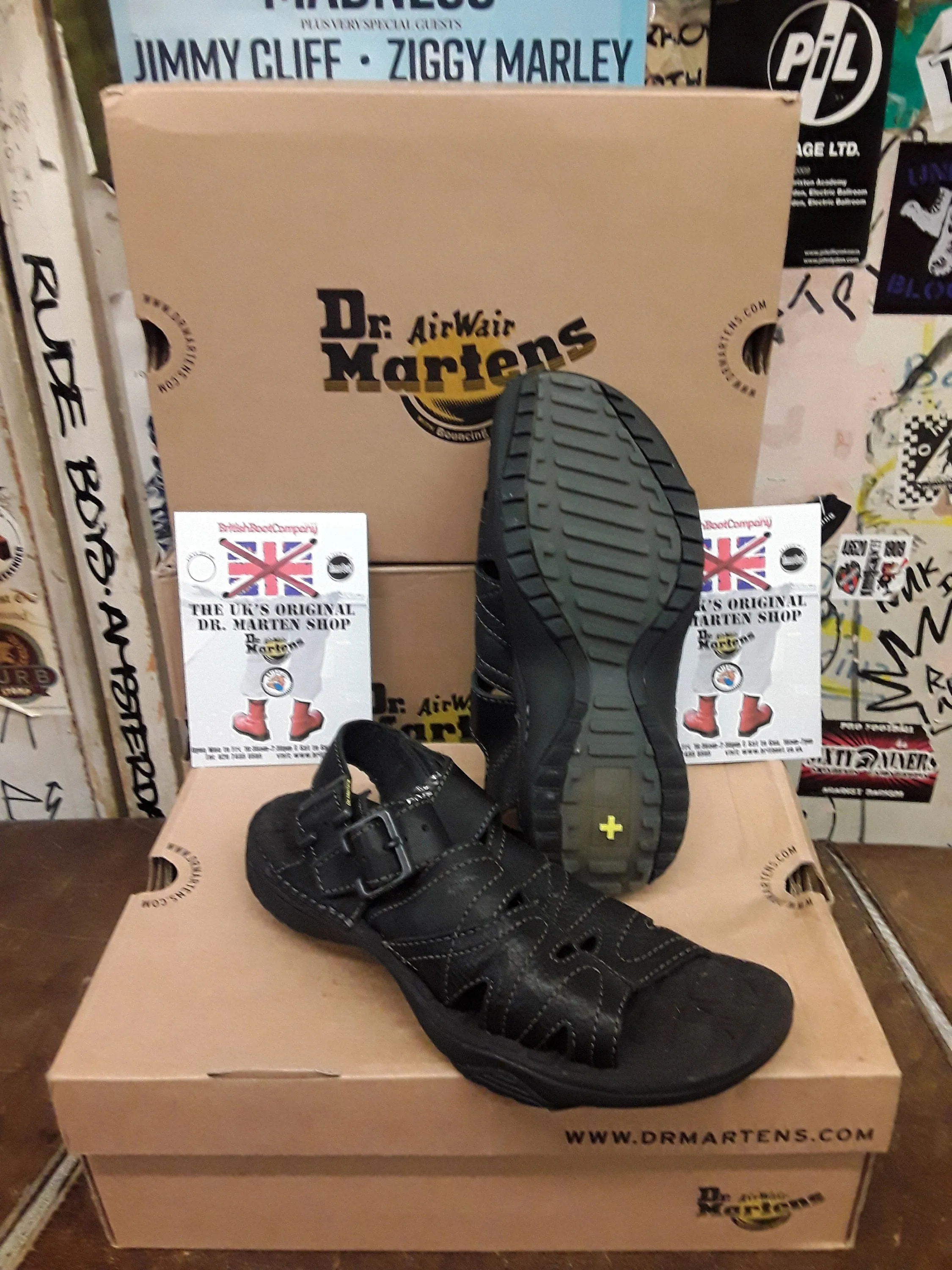 Dr Martens 8b27 Black Sandal Size 7