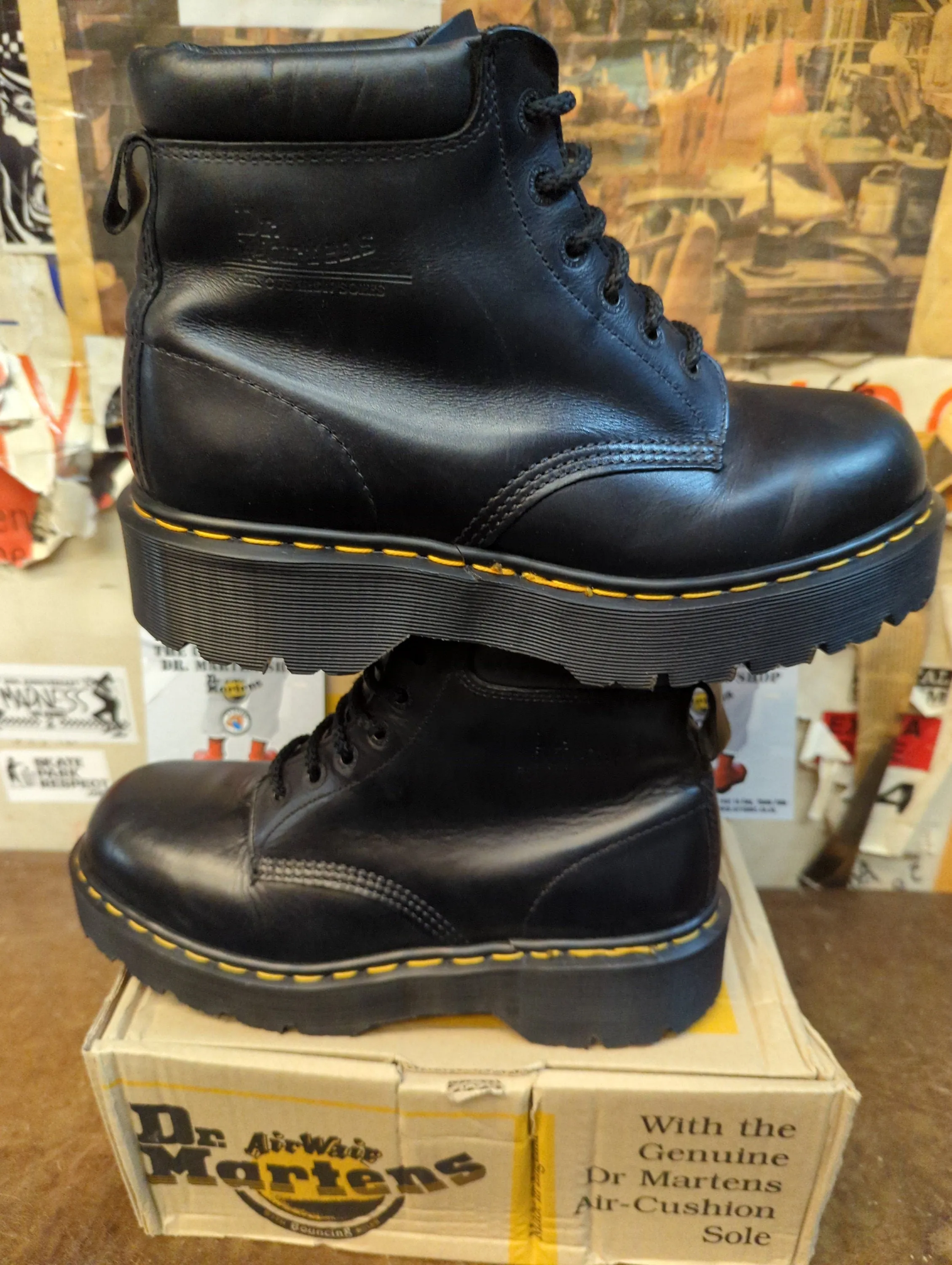 Dr Martens 939 Black Abaline Platform 6 Hole Made in England Size 10