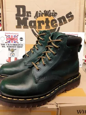 Dr Martens Green waxy 6 hole padded top,  vintage, Size 3 Made in England