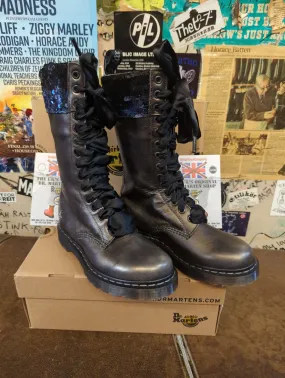 Dr Martens Le Sequin, Size UK4, Black Metallic 14 Hole