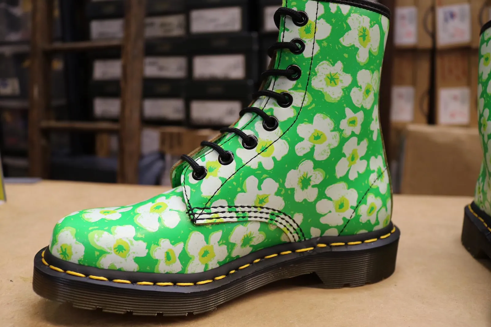 DR MARTENS - LIME & YELLOW PANSY FAYRE (1460)