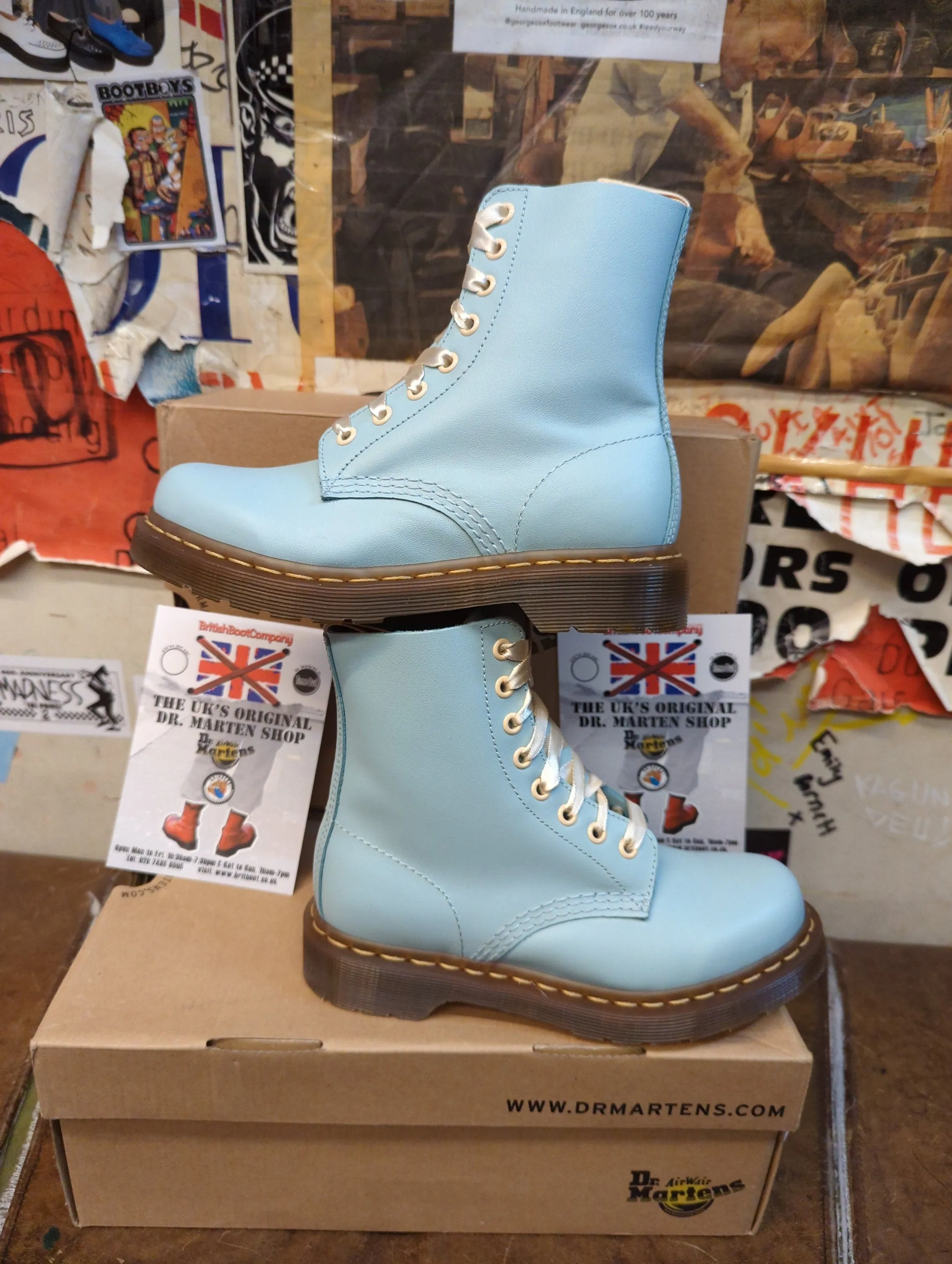 Dr Martens Pascal Duck Egg Size 3