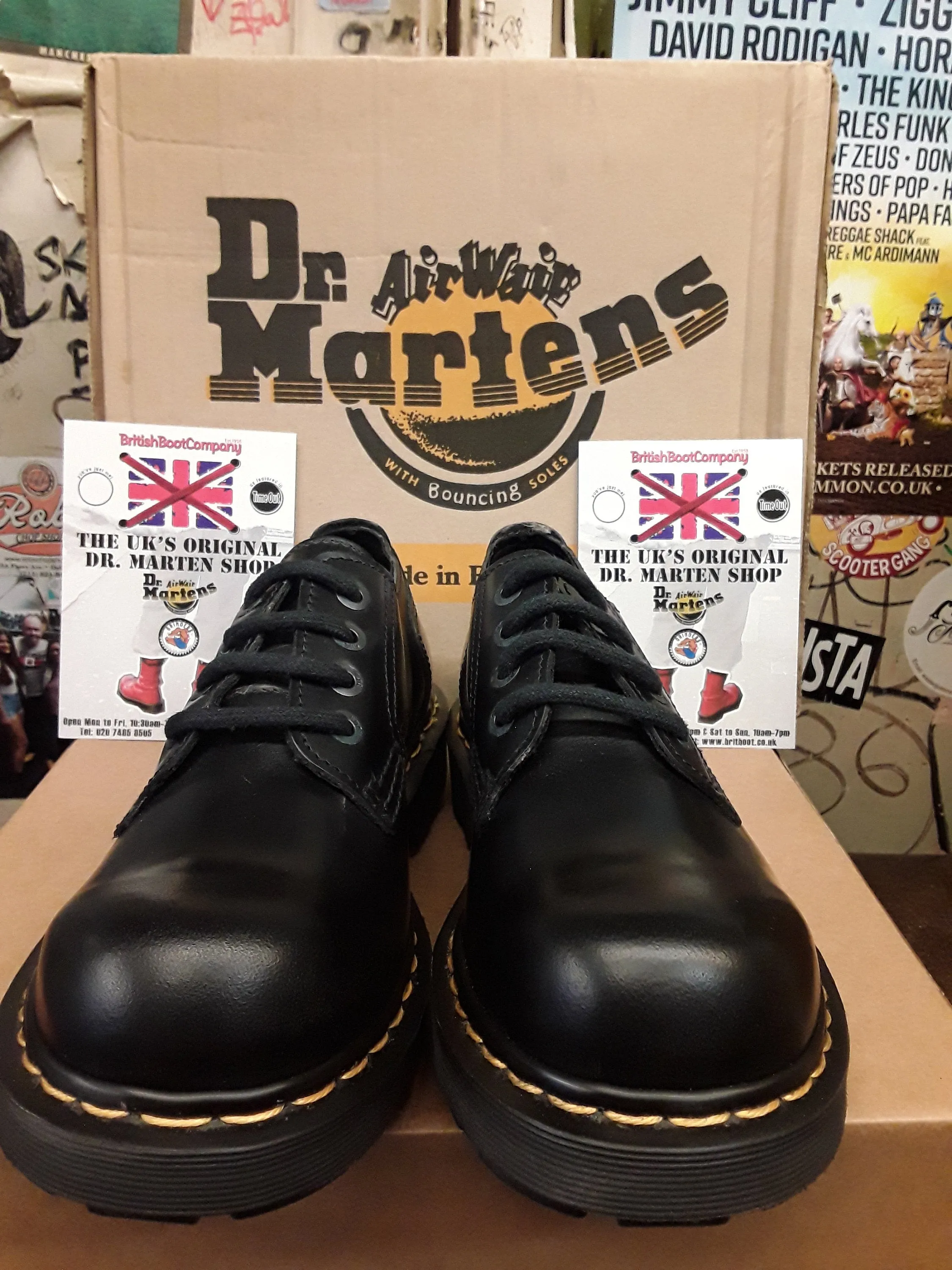 Dr Martens size 8 Shoe. 9814Z MADE IN ENGLAND .Vintage