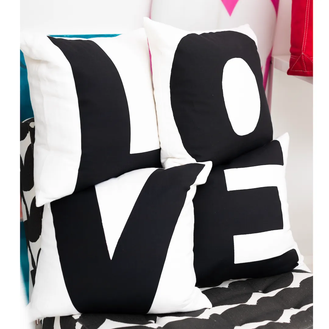 Love Pillow Set