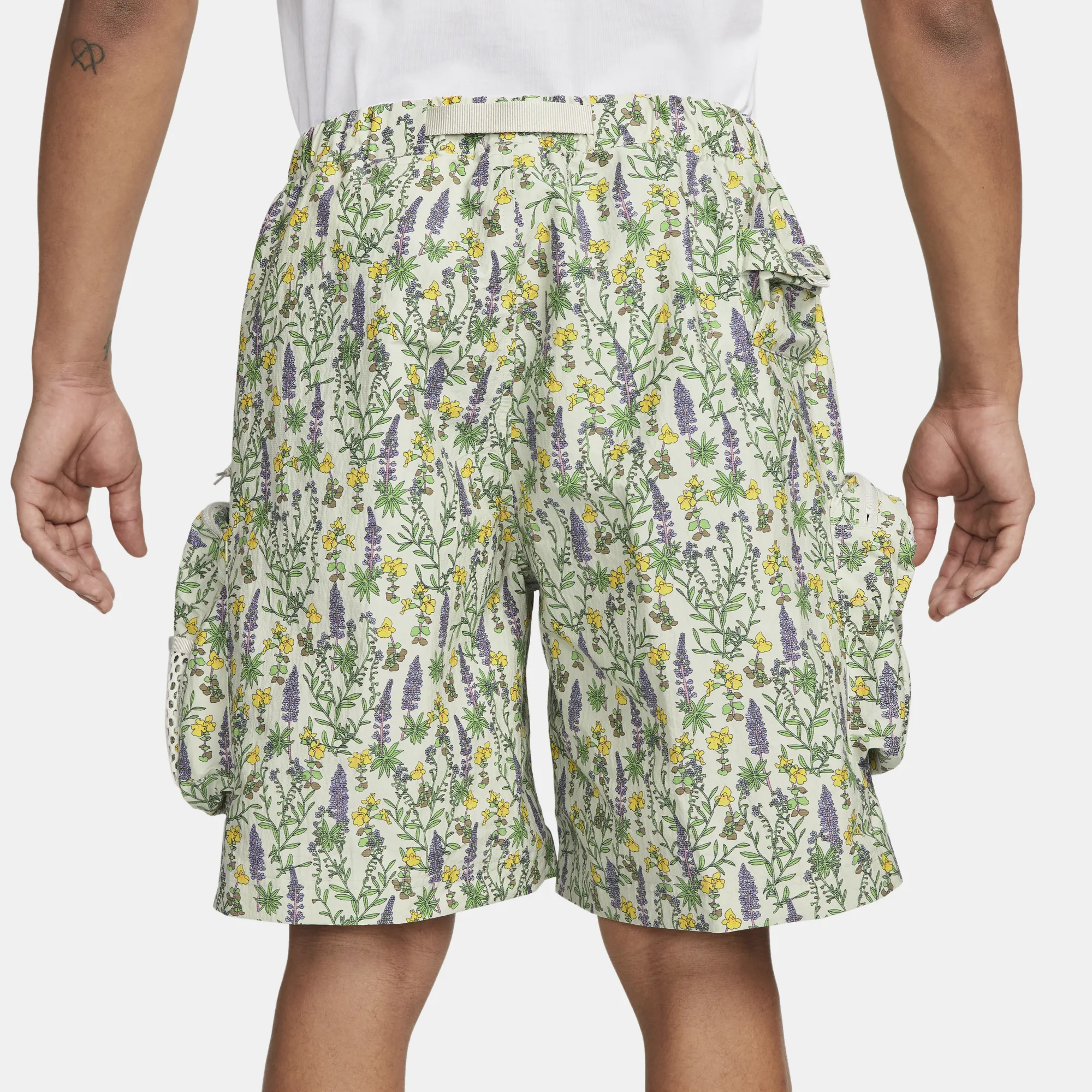 Nike ACG Snowgrass Cargo Short 'Light Bone'