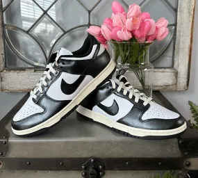 Nike Dunk Low Vintage Panda