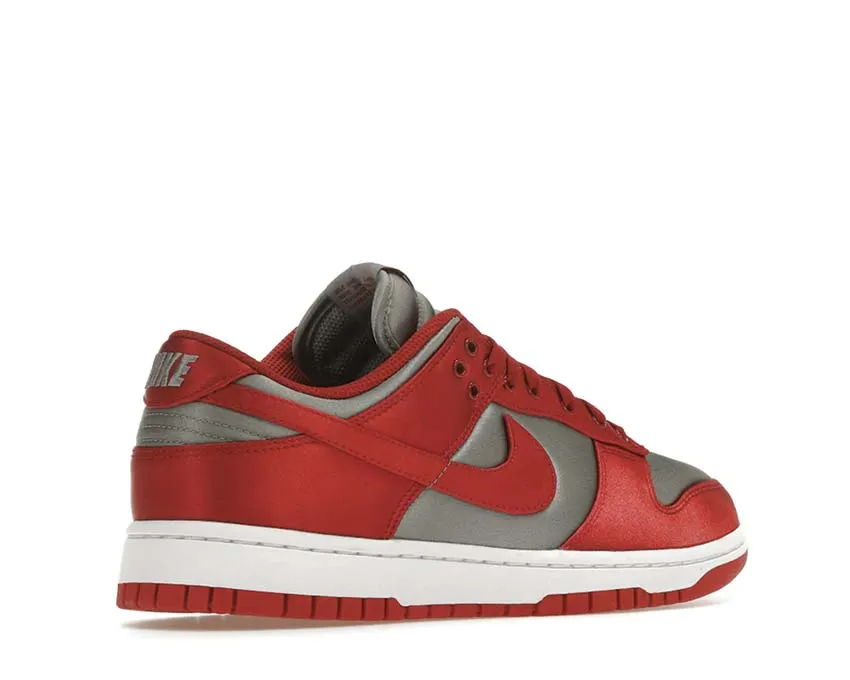 Nike Dunk Low W