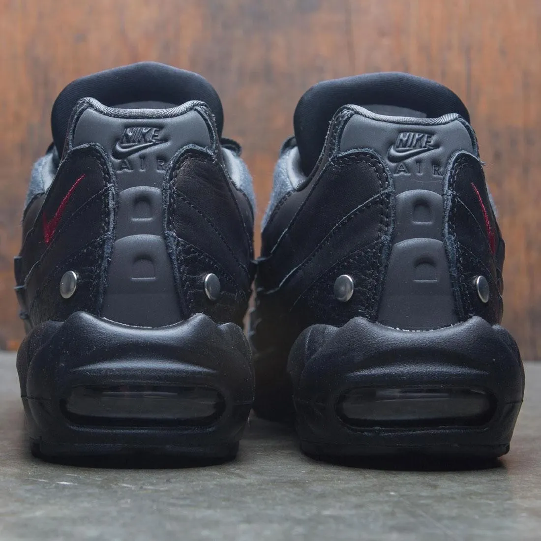 Nike Men Air Max 95 Nrg (black / team red-anthracite)