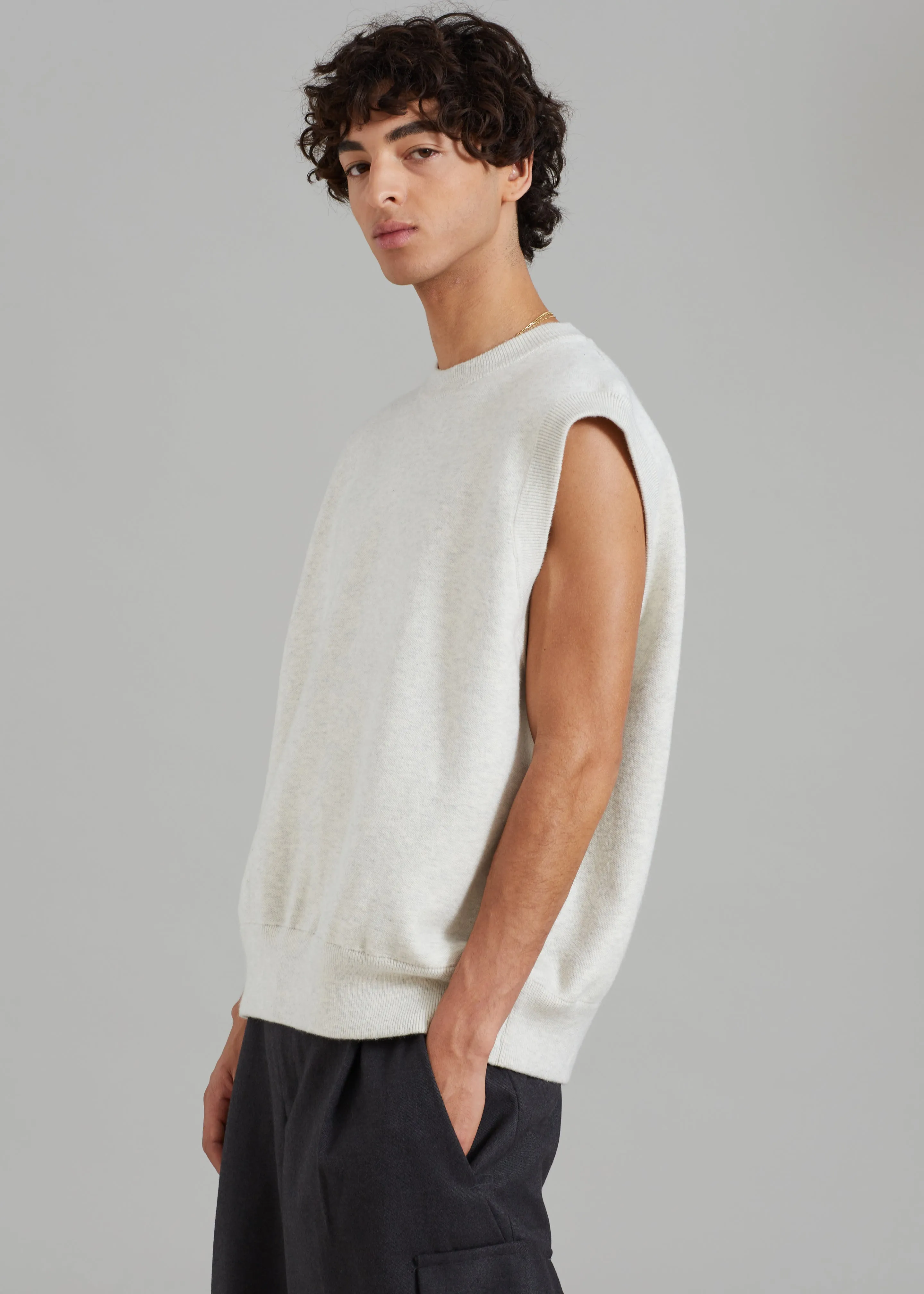 Owen Knit Vest - Grey Melange