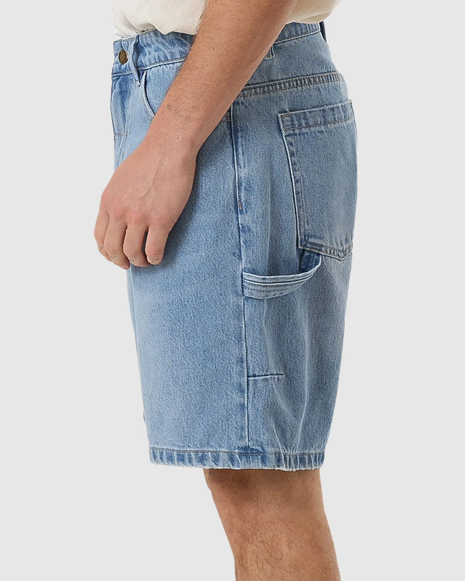 SLACKER DENIM SHORT