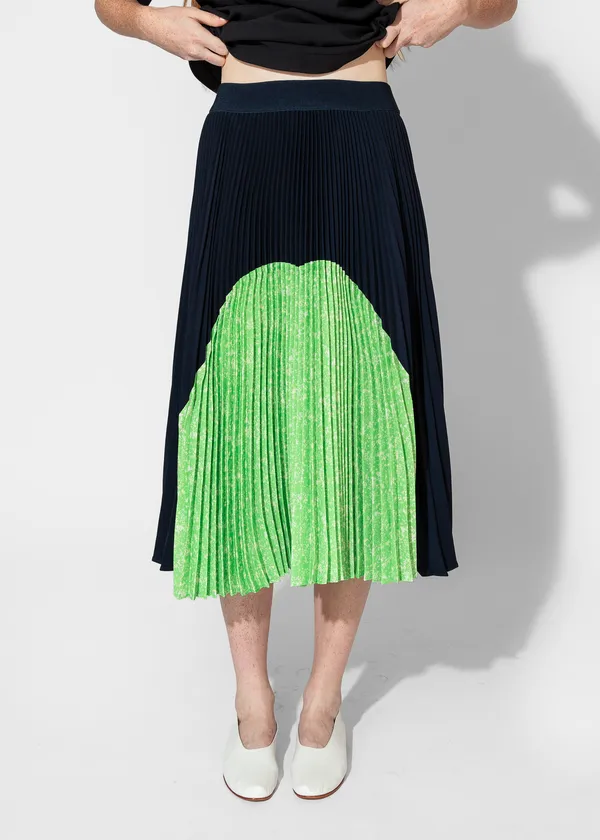 Sunburst Pleated Skirt - Midnight/Lime