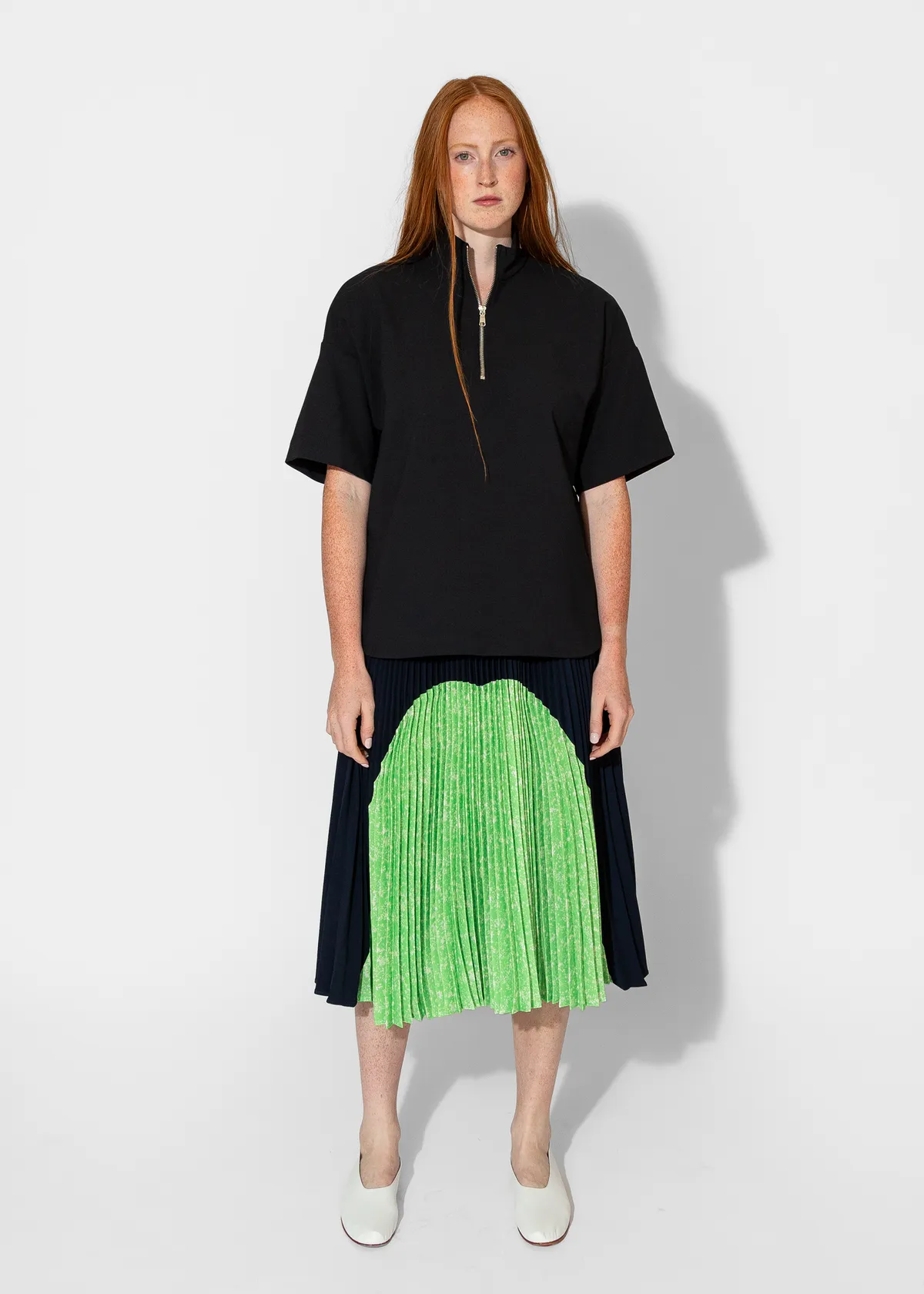 Sunburst Pleated Skirt - Midnight/Lime