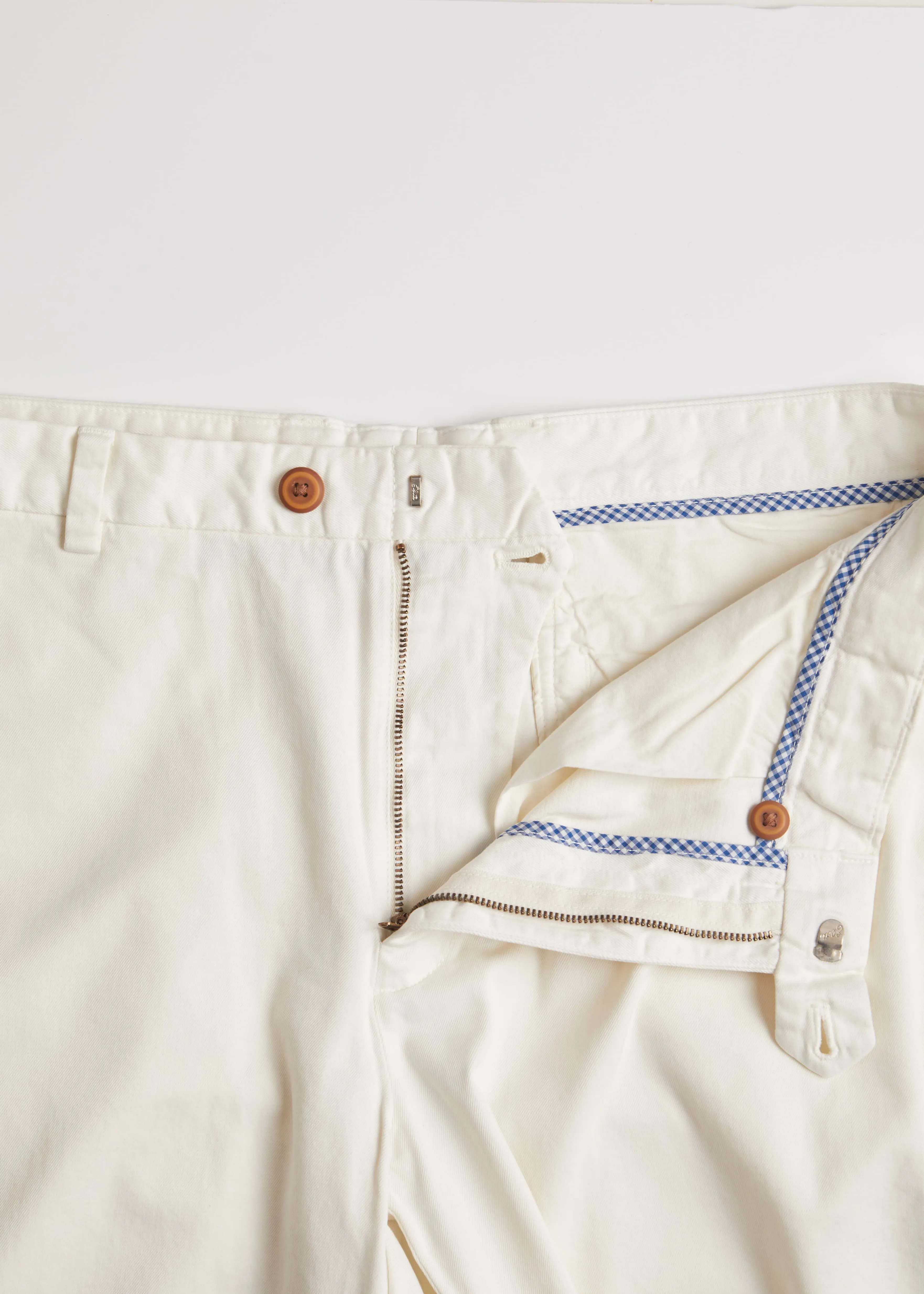 Twill Cotton Walk Short