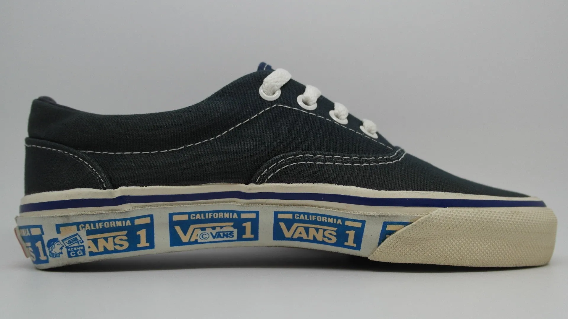 vintage vans style #95 ~ US5.5, US6