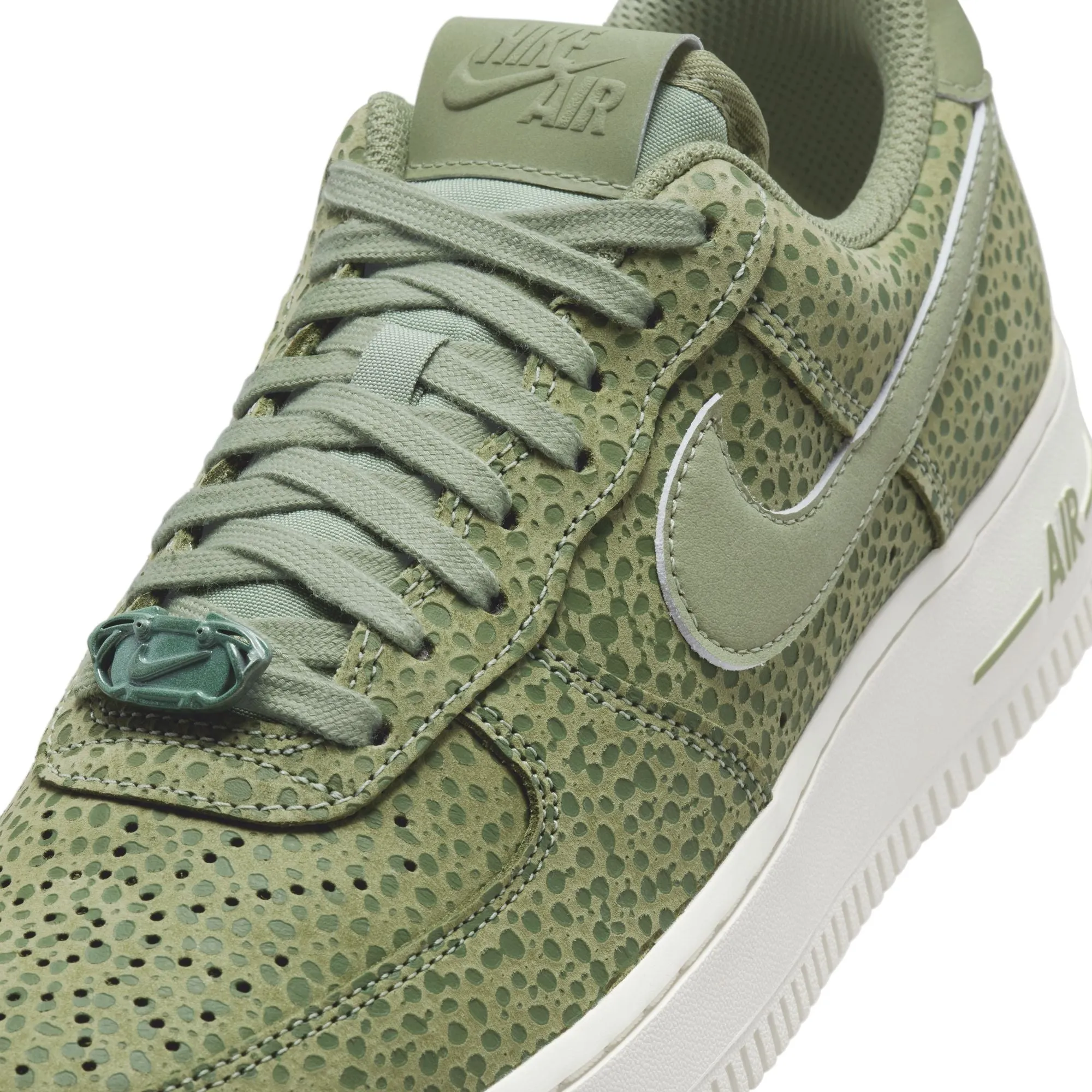 WMNS Nike Air Force 1 '07 PRM (Sesame/Oil Green/Light Bone)